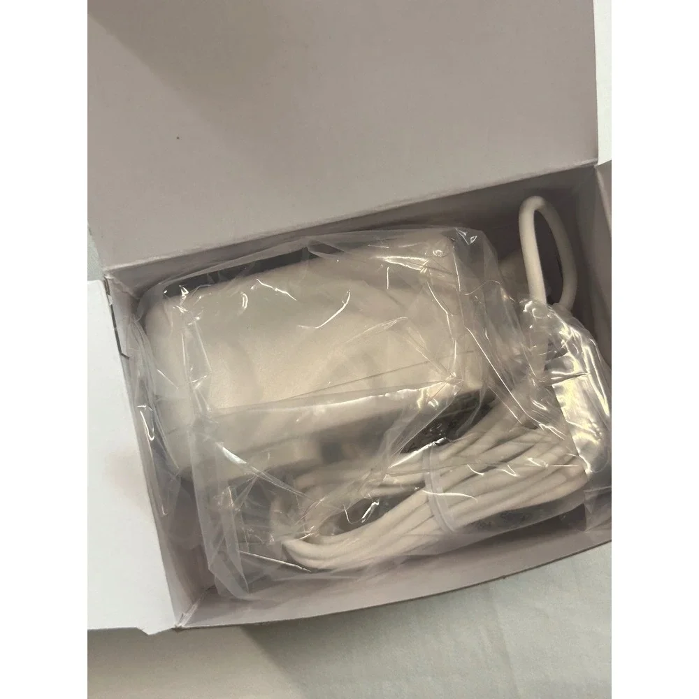 Young Living Lantern Ultrasonic Diffuser Unisex OS White Metal Floral Cutout
